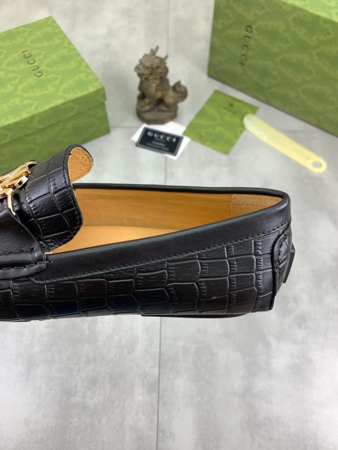 Men's men's shoes💰P360💰[New style]🆘[GUCCI] New classic beanie shoes; Hong Kong original top quality, exquisite craftsmanship, top quality💪🏼High-end boutique men's beanie shoes, British fashion style 🎈The upper is made of Italian imported calfskin🔥, comfortable and breathable, fully imported soft pigskin lining, lazy slip-on Loaf style This fabric is made of 🇮🇹🎈, which is suitable for drivers to drive, and the original non-slip and wear-resistant rubber outsole 🎈Number of yards: 38-45 2⃣️colors🉑️choose